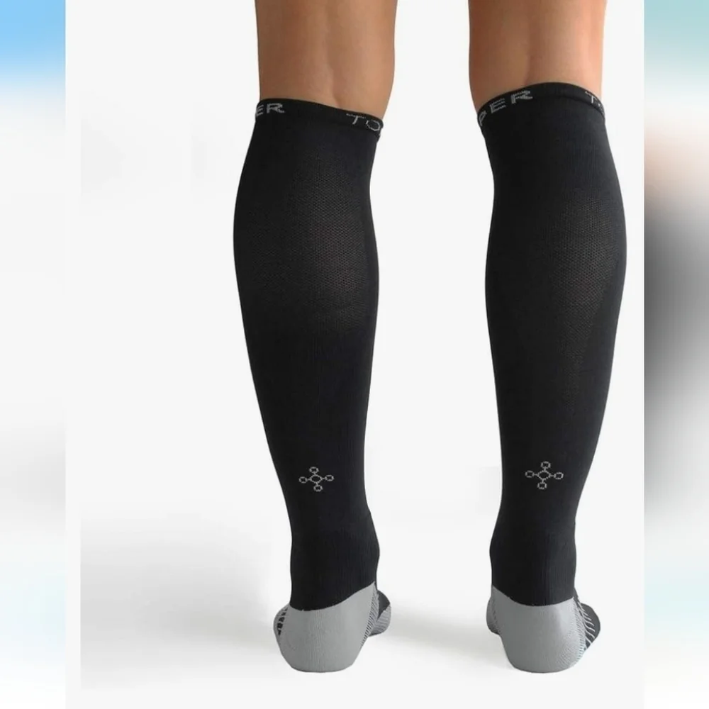 Tommie Copper Women's Black Compression Socks Size Medium NWOT